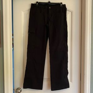 Prana pants, cargo pocket, size 6, Brown